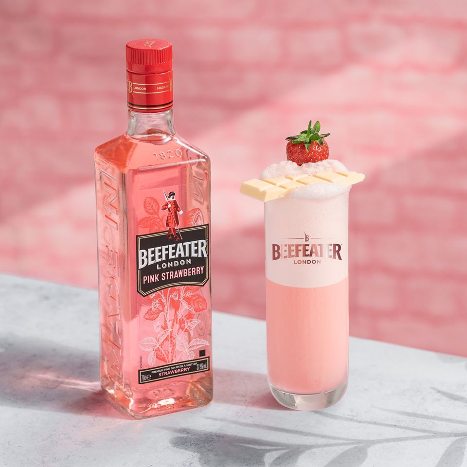 beefeater-strawberry-gin-70cl-37-5-rusty-nail-spirits-next-day